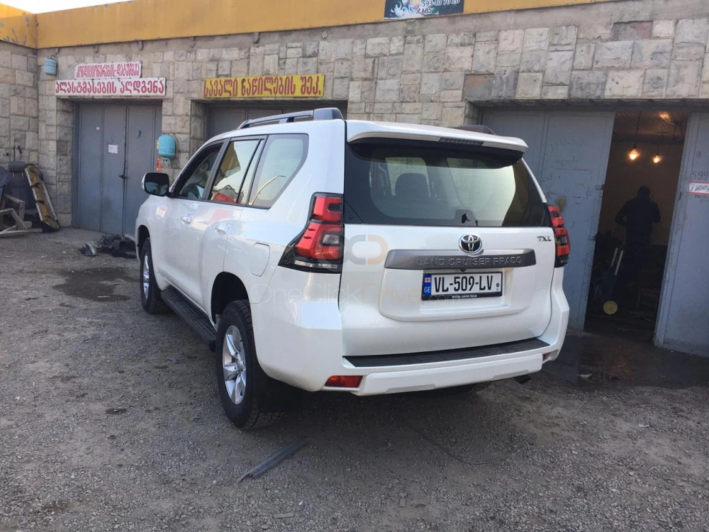 White Toyota Prado 2019 for rent in Tbilisi 4